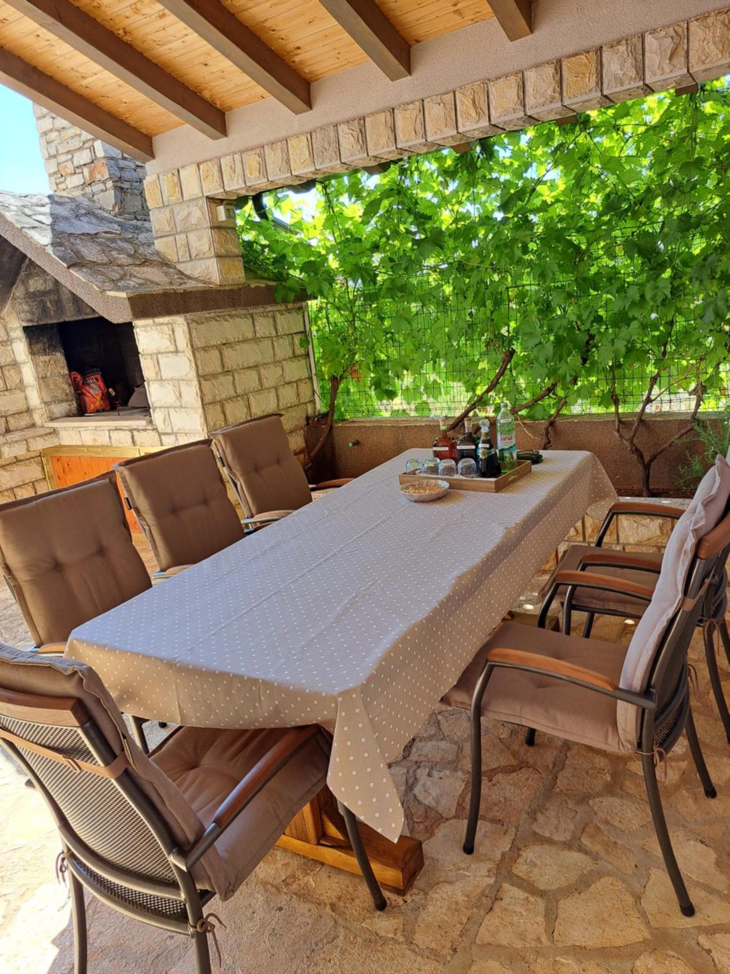 Villa Senka Necujam Ngoại thất bức ảnh